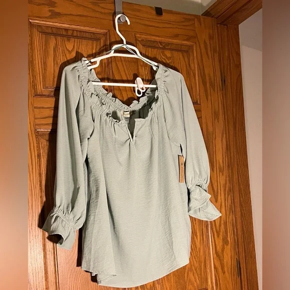Rokoko Women's Sage Green Ruffle Blouse Large NWT - Picture 1 of 5
